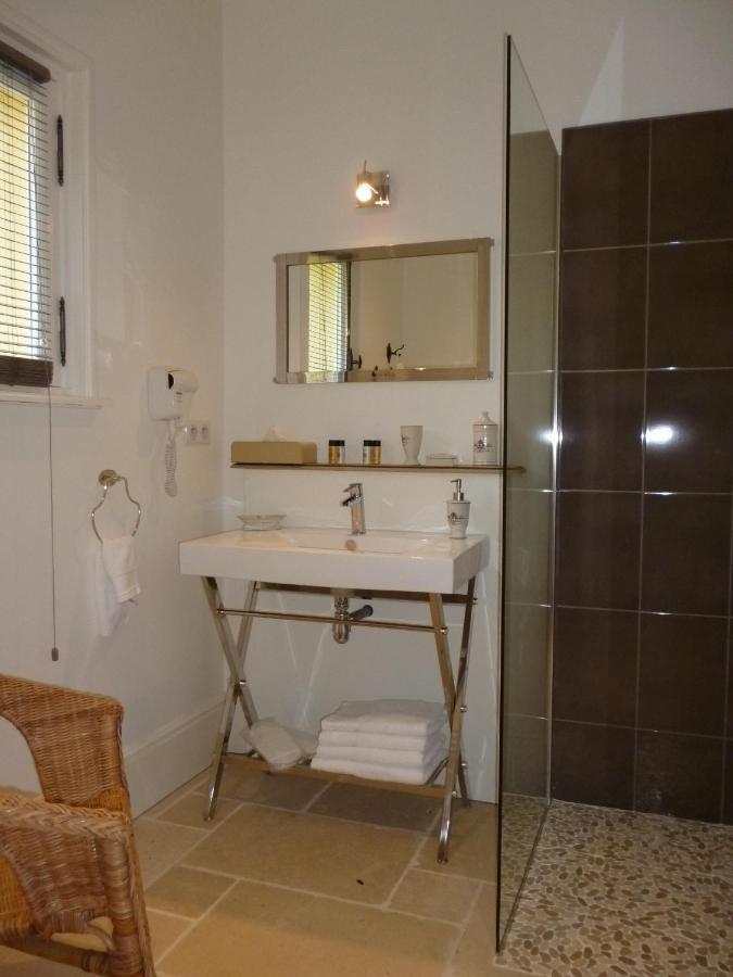 Les Buis De Boscherville Gite Henouville Room photo