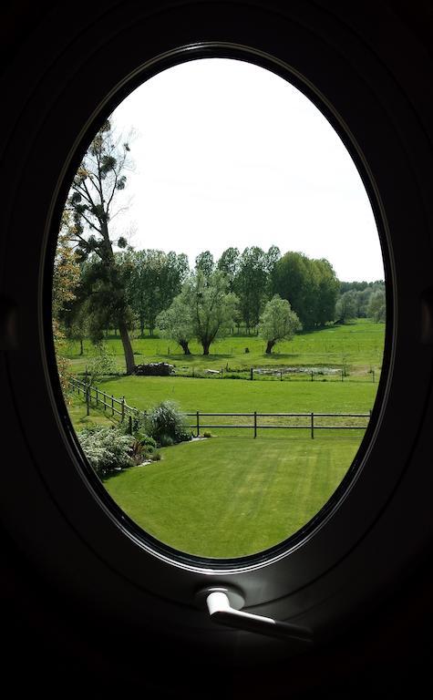 Les Buis De Boscherville Gite Henouville Room photo