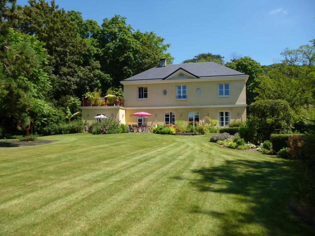 Les Buis De Boscherville Gite Henouville Exterior photo